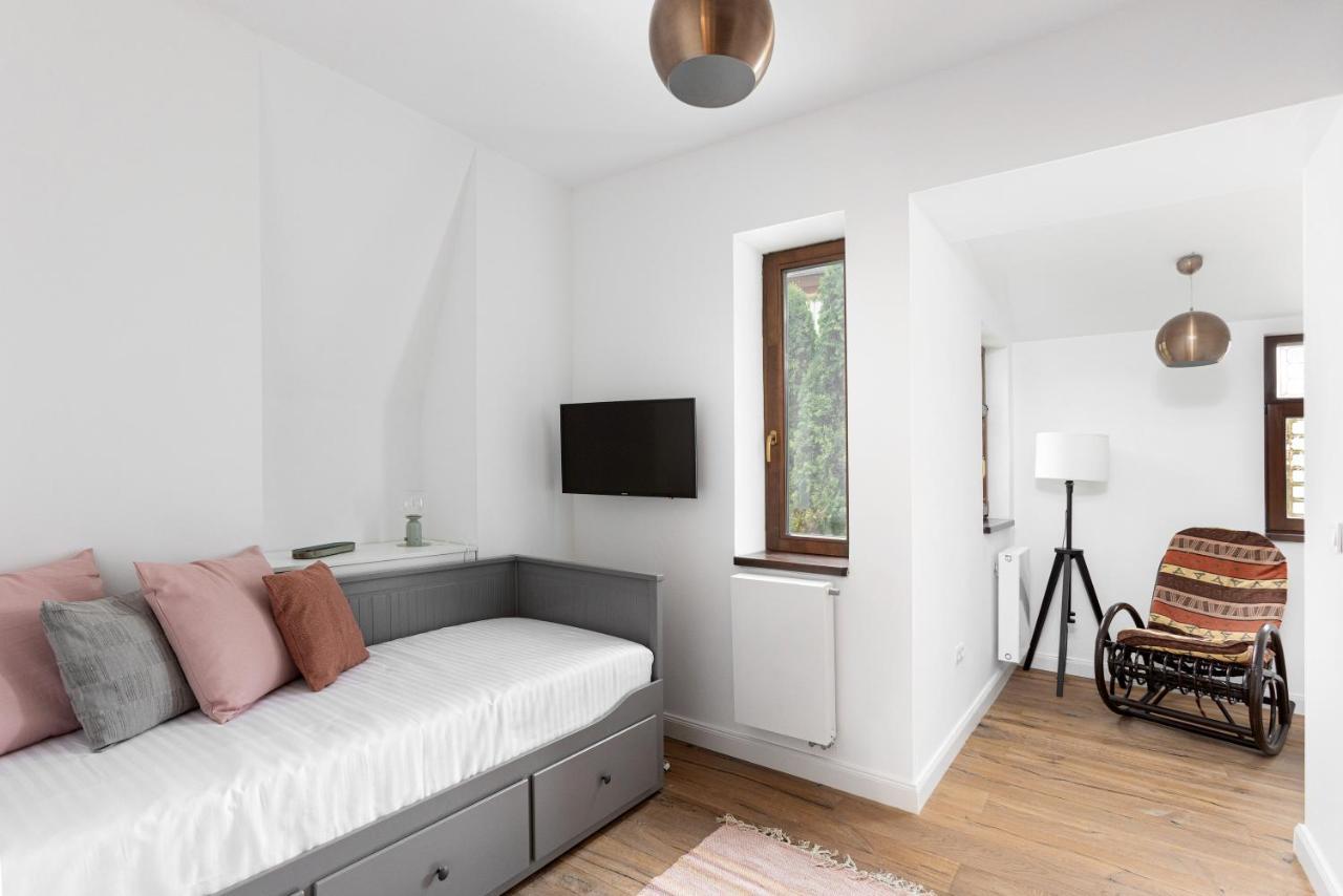 Citadel 58 - Unique Property In The Old Town, Next To The Citadel And Central Park 브라쇼브 외부 사진