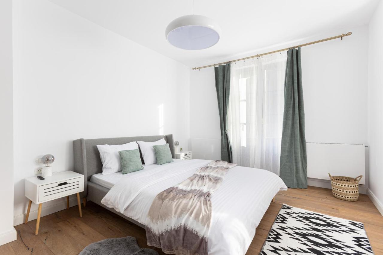 Citadel 58 - Unique Property In The Old Town, Next To The Citadel And Central Park 브라쇼브 외부 사진