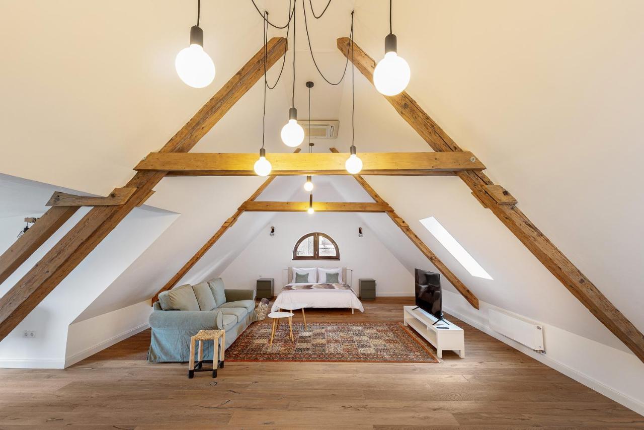 Citadel 58 - Unique Property In The Old Town, Next To The Citadel And Central Park 브라쇼브 외부 사진